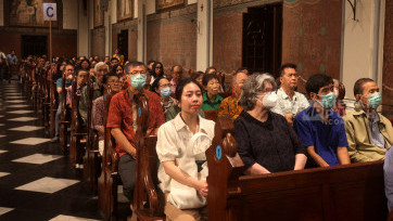 Kedamaian Ibadah Misa Natal 2024 di Gereja Katedral Jakarta 