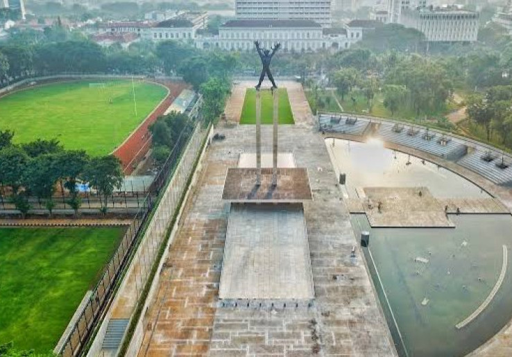 Penataan Lapangan Banteng Capai 63 Persen, Ditargetkan Selesai November 2026