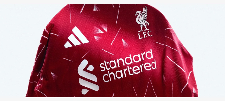 Kopites Wajib Punya! Jersey Kandang Liverpool Terbaru Kolaborasi Adidas Resmi Meluncur di Jakarta, Surabaya, dan Bali
