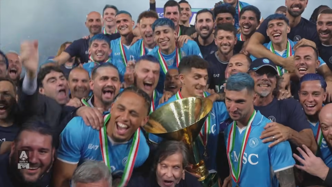 Napoli Raih 'Scudetto' setelah Menang 2-0 atas Cagliari, Conte: Semuanya Jasa Pemain!