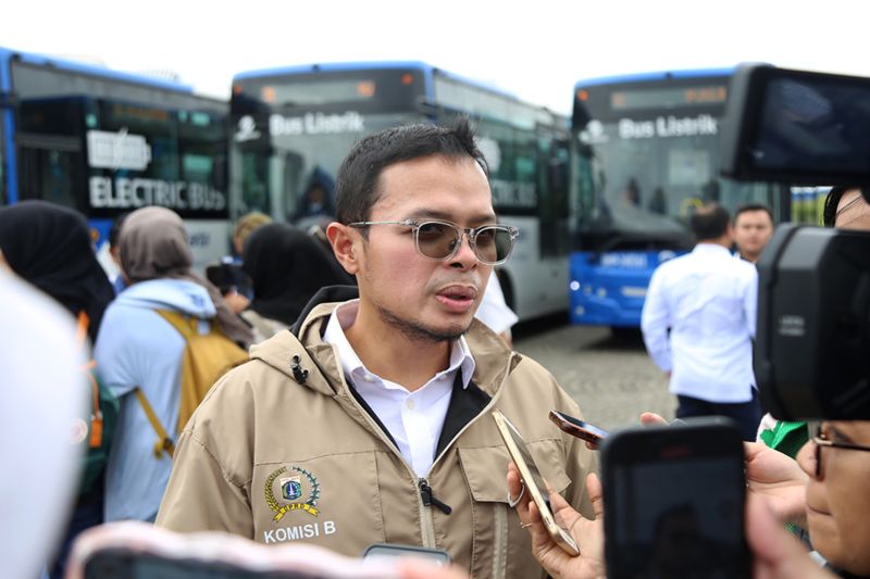 DPRD akan Awasi Penerapan Kenaikan UMP di Jakarta