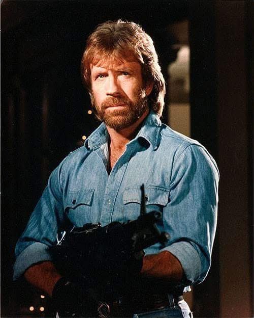 Chuck Norris Meninggal