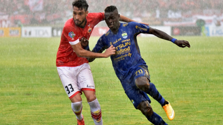 Video Gol Penyerang Persib Dianulir Wasit