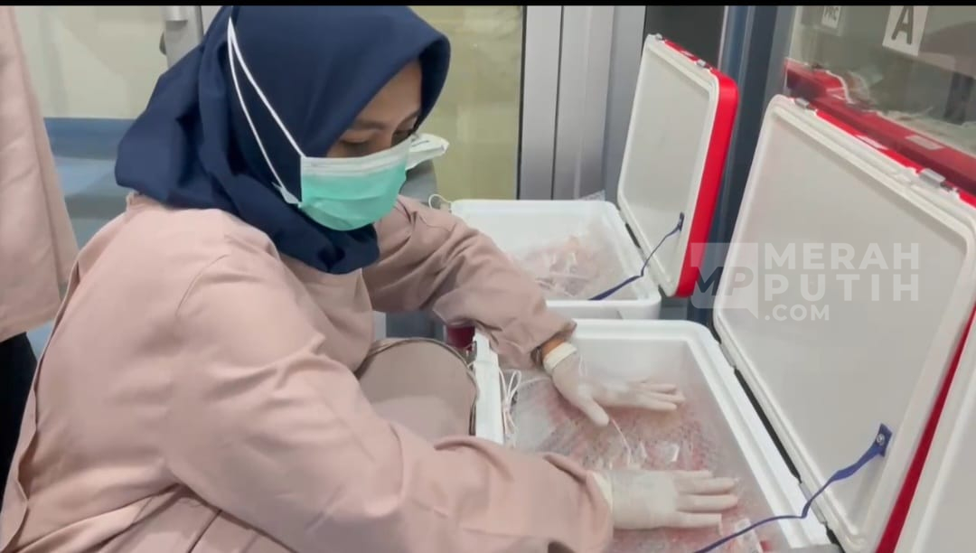 PMI Kota Solo Kirim 500 Kantong Darah untuk Bantuan Bencana Banjir di Pulau Sumatra, Penuhi Kebutuhan Darah