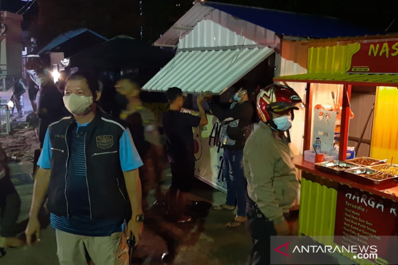 Satgas Sebut Kenaikan Kasus COVID-19 karena Warga tidak Patuhi Protokol Kesehatan