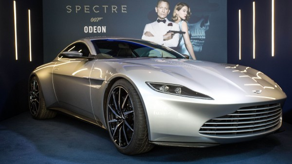 Mengingat Kembali Karakter James Bond, Nomor 5 Anda Pasti Hafal