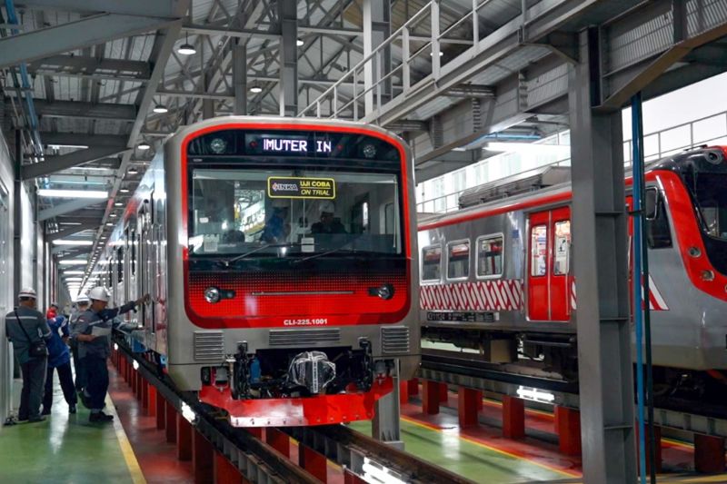 KRL Produk PT INKA Bakal Diujicobakan di Lintasan Jabodetabek
