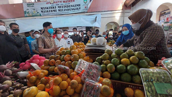  Pasar Gede Solo menjadi ikon wisata Kota Solo. (MP/Ismail)