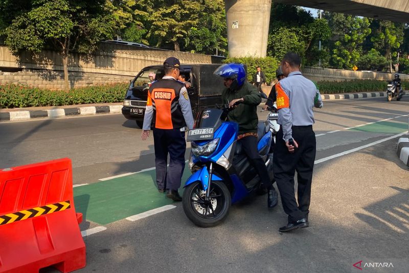 Pramono Janji Tidak Bakal Lantik ASN Jadi Pejabat Jika Tidak Naik Transportasi Umum
