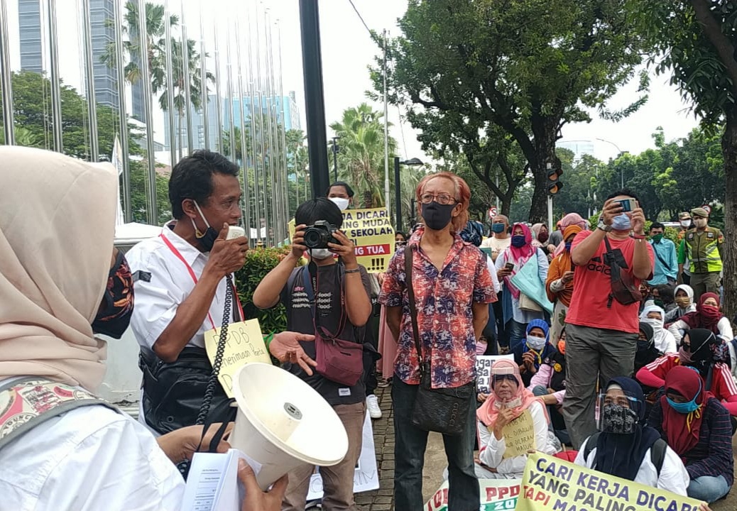 Geruduk Kantor Anies, GEPRAK Sebut Jalur Zonasi Utamakan Usia tak Adil
