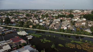 Banjir Rendam Ratusan Rumah di Periuk Tangerang