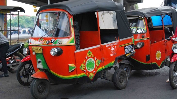 Bikin Kangen, Alat Transportasi Publik Ini Tergerus Zaman