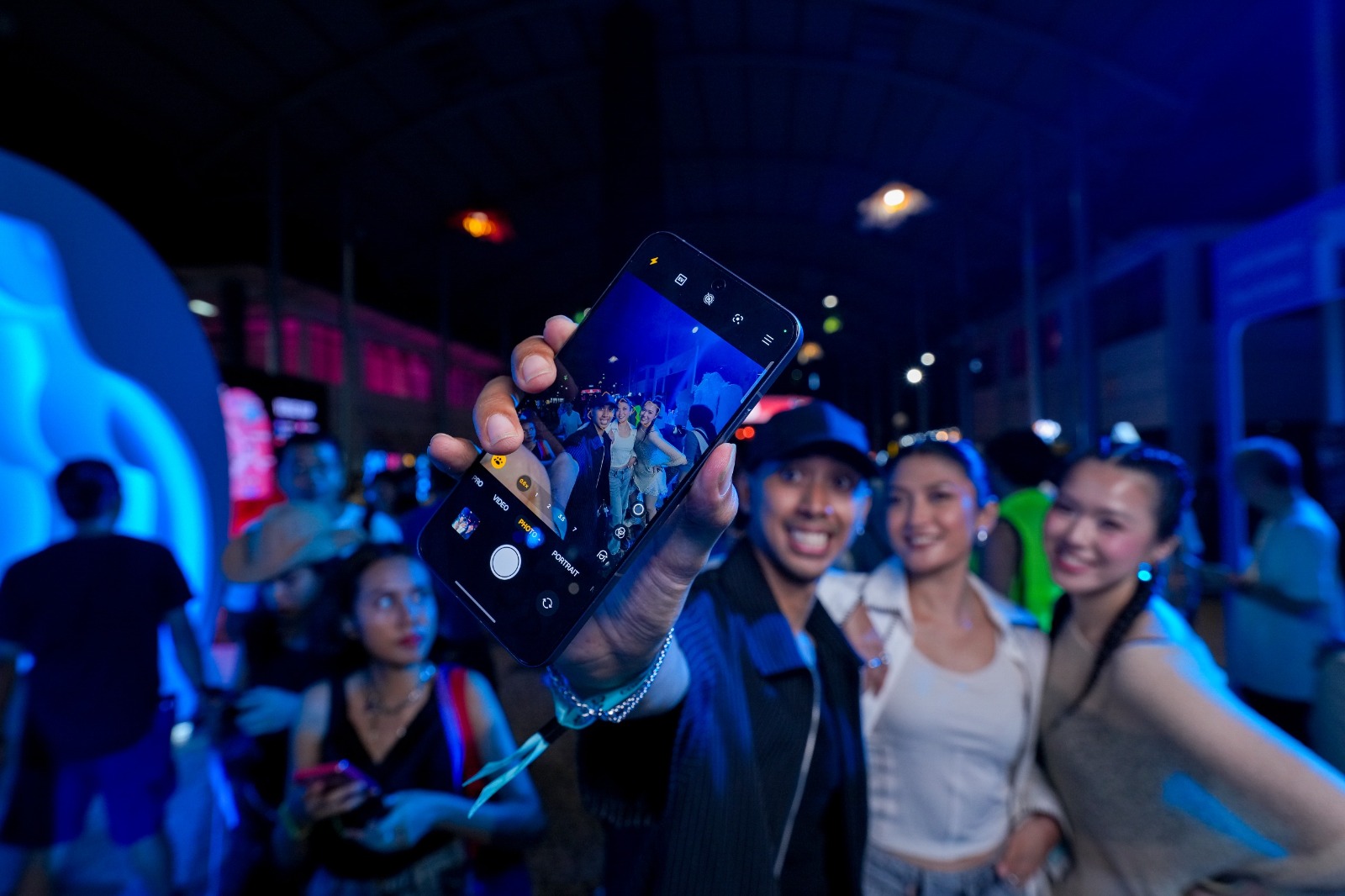 OPPO Reno 14 Series punya AI Flash Photography