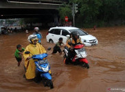  Jalan Asia Afrika Terendam Banjir, Dinas SDA: Sudah Mulai Surut