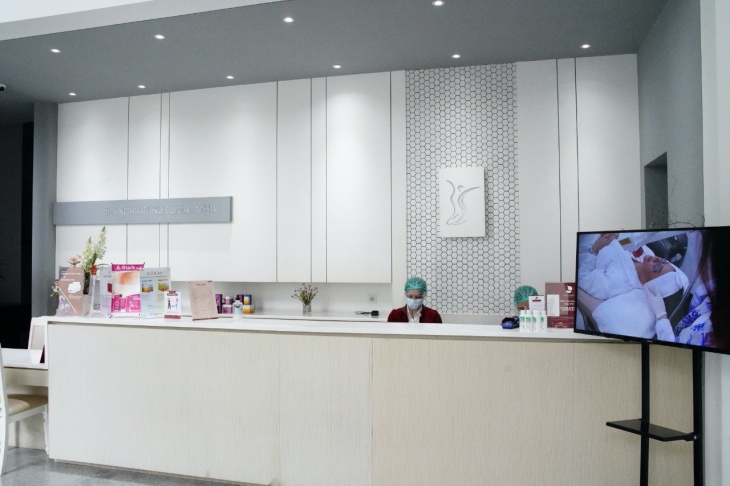 Kusuma Beauty Clinic memiliki tempat yang luas dan bersih. (Foto Ist) .jpeg