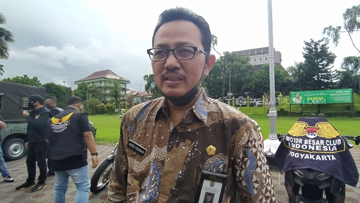 Pusat Pembelanjaan yang Tidak Terapkan Sosial Distancing Terancam Ditutup