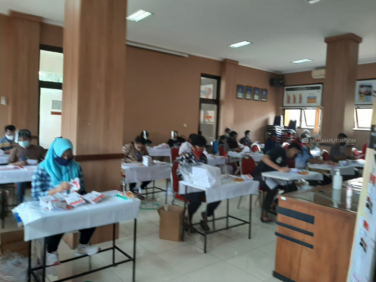KPU Solo Sediakan Alat Bantu Braille Bagi Pemilih Tuna Netra