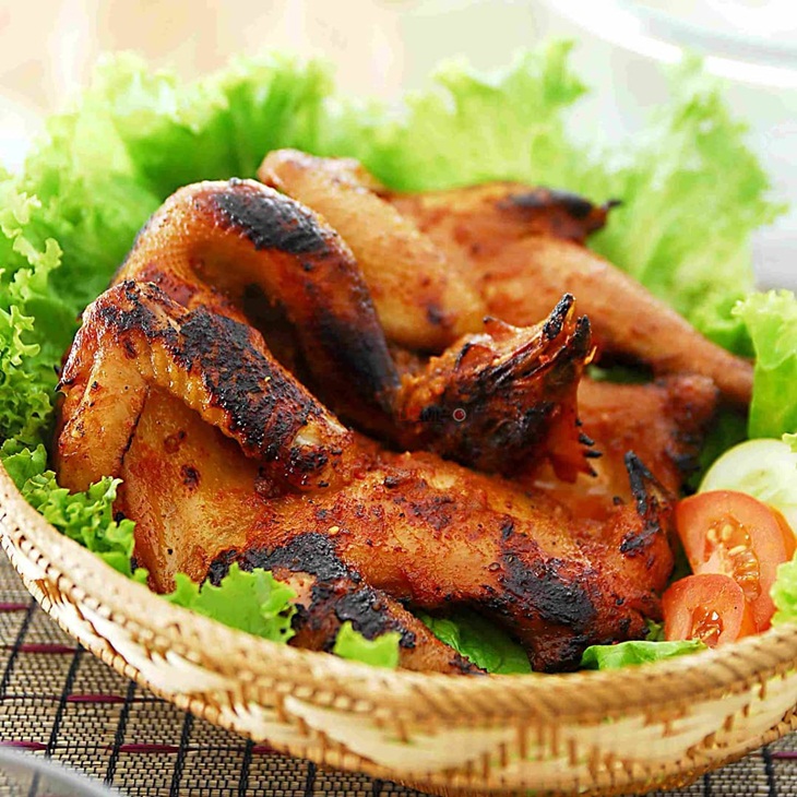 Ayam bakar Taliwang. (Foto: instagram.com/dapurfoody)