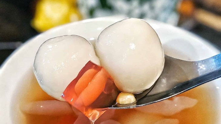 Hangatkan Tubuh dengan Wedang Khas Indonesia Ini!