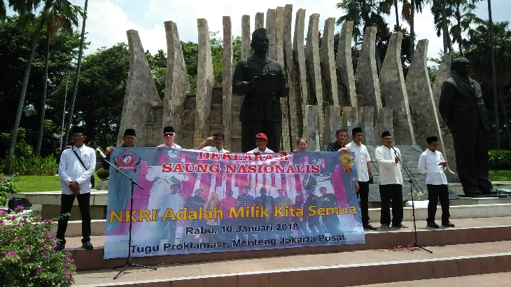 Saung Nasionalis Gelar Deklarasi di Tugu Proklamasi