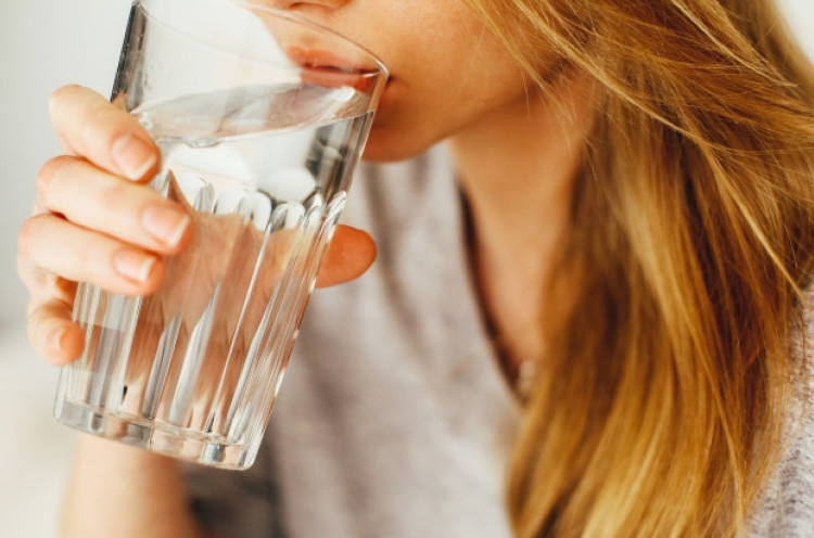 Manfaat Minum Air Hangat Bagi Kesehatan