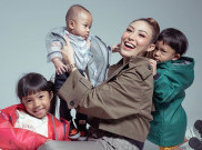 Bisa Ditiru Nih, Quality Time Bersama Anak saat #DiRumahAja ala Ayu Dewi