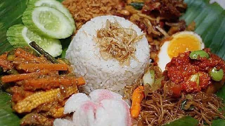 Makanan Nasi Kentut, Khas Negeri Aing