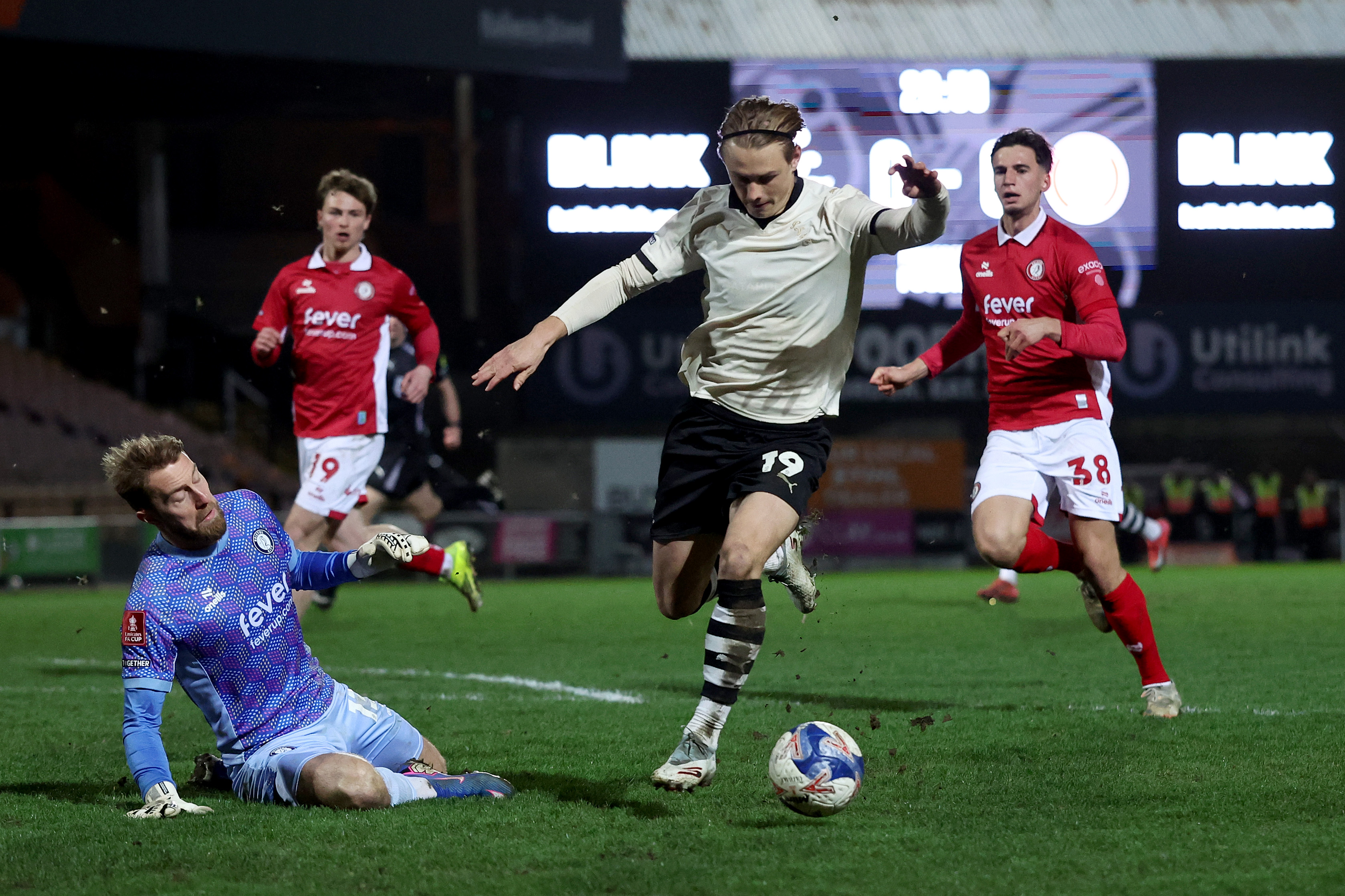 Port Vale Jadi Tim Terakhir Lolos ke Putaran Kelima Piala FA, Akan Hadapi Sunderland