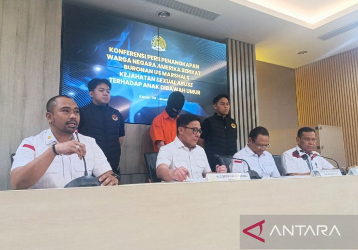 Imigrasi Tangkap Buronan US Marshals Kasus Pedofilia Asal Amerika