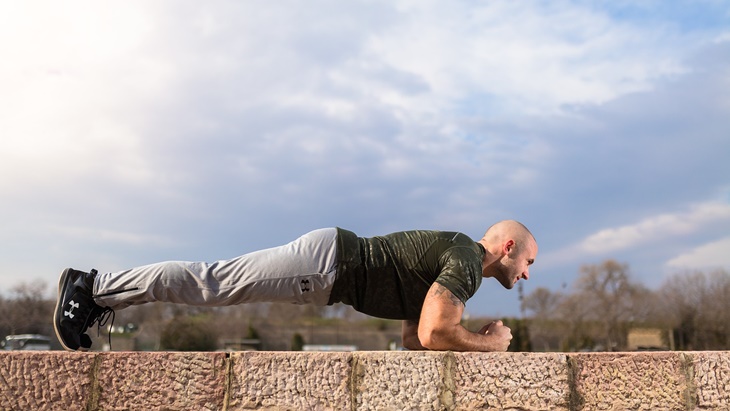 Seberapa Efektif Latihan 'Plank' untuk Kebugaran Tubuh?