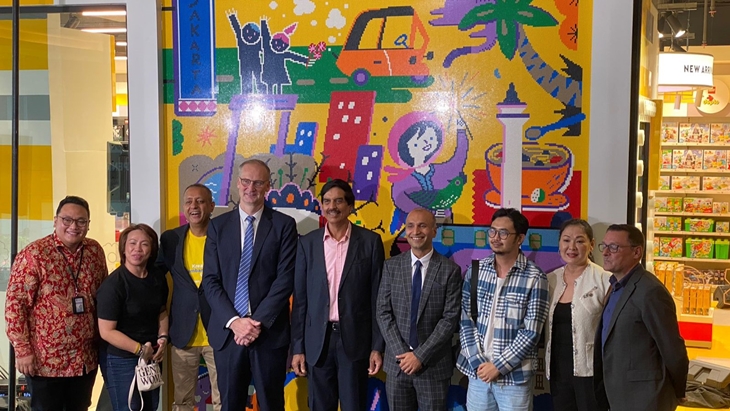 Mosaic Wall Jakarta di Toko Lego Terbesar di Indonesia