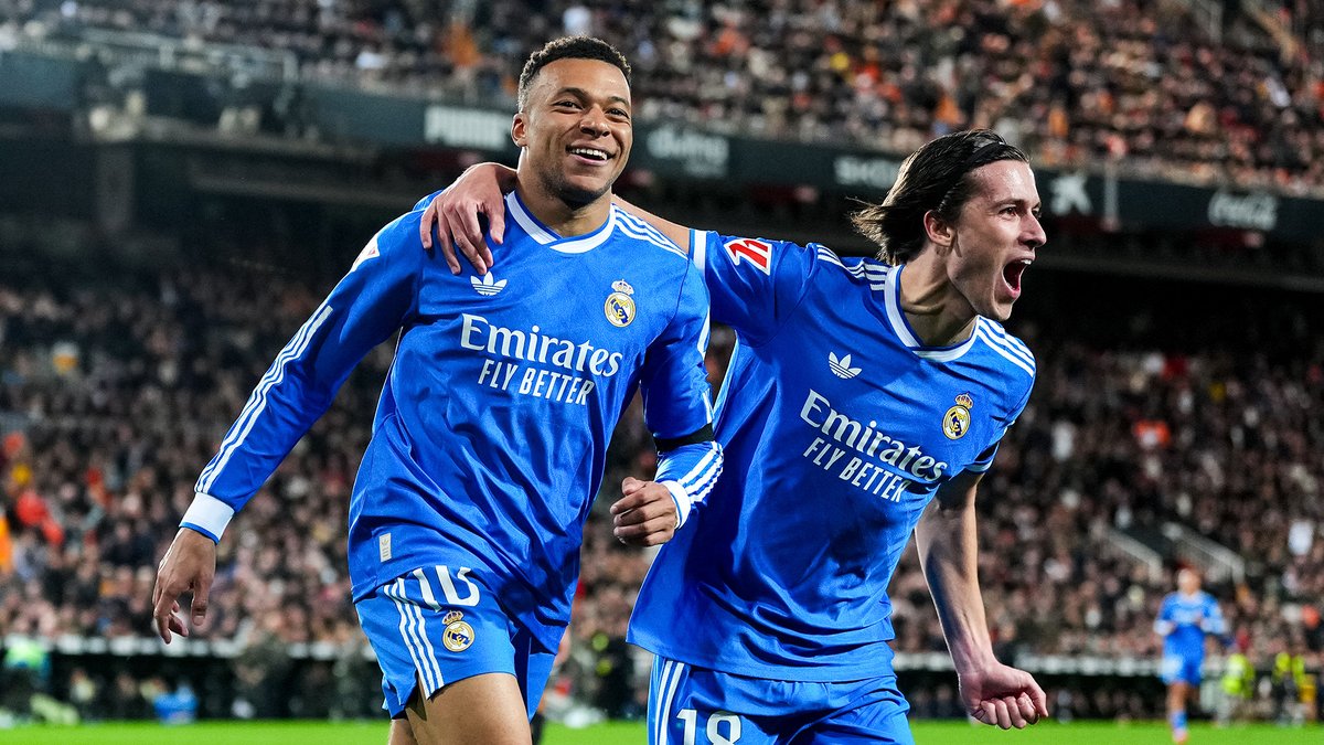 Klasemen Liga Spanyol La Liga: Real Madrid Tempel Ketat Barcelona Setelah Menang 2-0 di Kandang Valencia