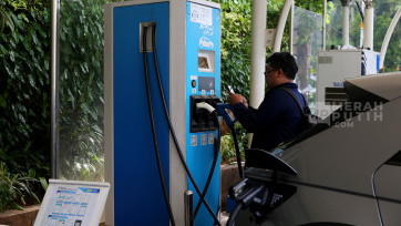 SPKLU PLN Dukung Akselerasi Ekosistem Kendaraan Listrik 