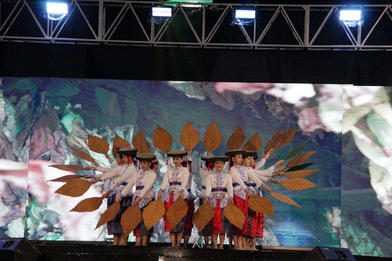 Kudus Fashion Week 2024 Tonjolkan Caping Kalo sebagai Ikon Budaya Daerah
