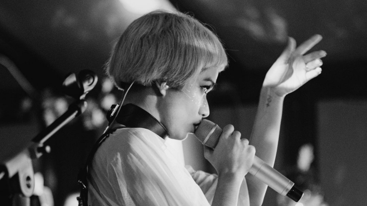 Tanayu Membuka 2022 dengan Single 'Unwrap Your Skin'