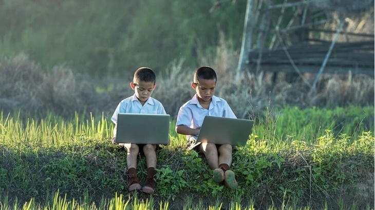 Sekolah Diliburkan Karena Corona? Ini Deretan Situs Belajar Online yang Bisa Kamu Akses 