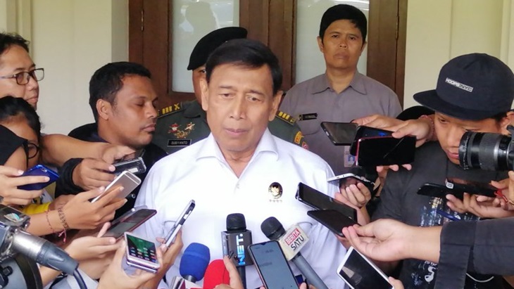 LPSK Wajib Berikan Bantuan Medis Hingga Biologis ke Wiranto