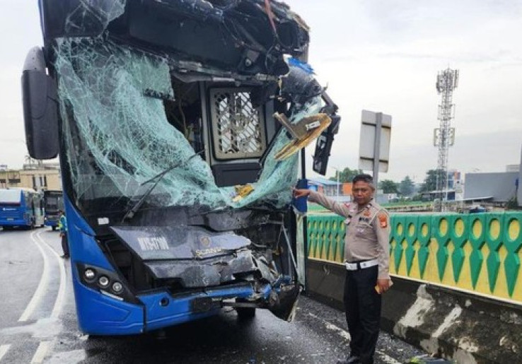 Kecelakaan TransJakarta di Koridor Ciledug, Sopir Diduga Ngantuk