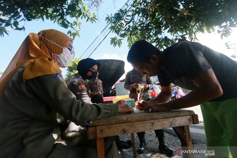 Nongkrong Malam Minggu, Siap Siap Diciduk Pol PP