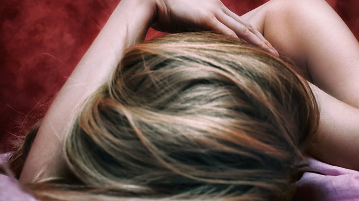 Efek Putus Cinta Bagi Perempuan, Mati Rasa