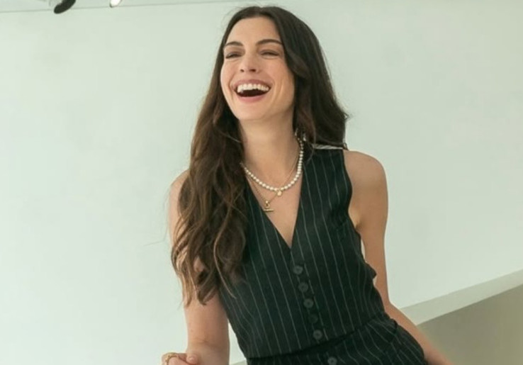 Anne Hathaway Spill Penampilannya saat Syuting 'The Devil Wears Prada 2'