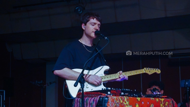 Homeshake Tampil 'Intim' saat Konser di Jakarta untuk Kali Kedua