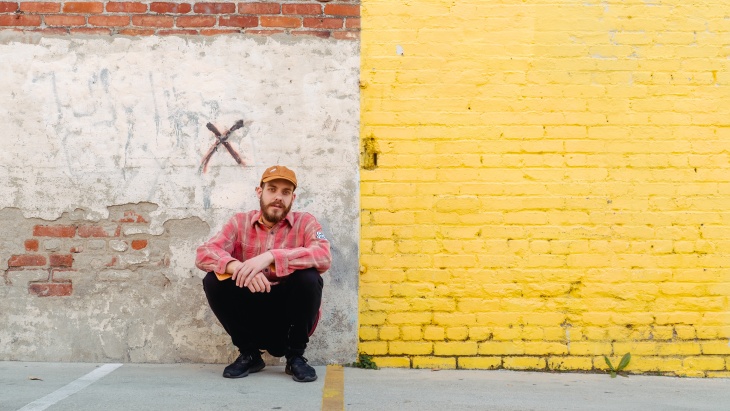 Gandeng Lizzy Land, San Holo Rilis 'DON'T LOOK DOWN'