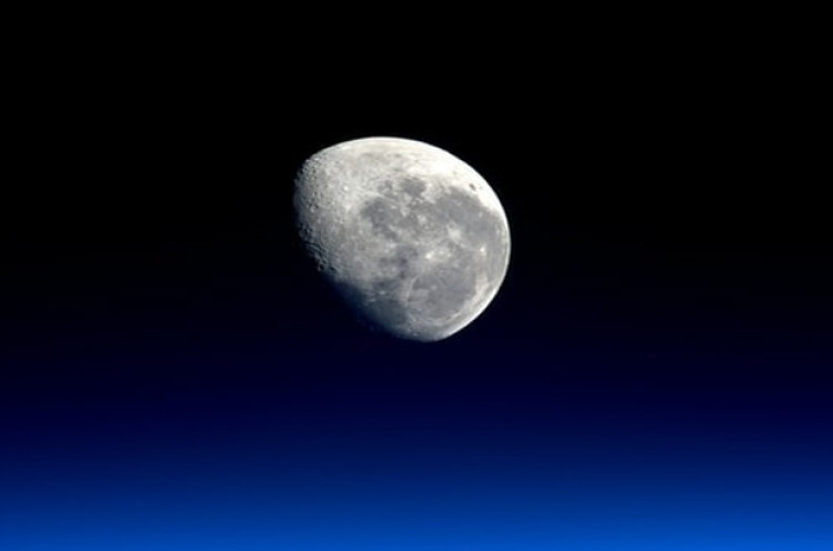 NASA Berminat Membeli Batu dari Bulan