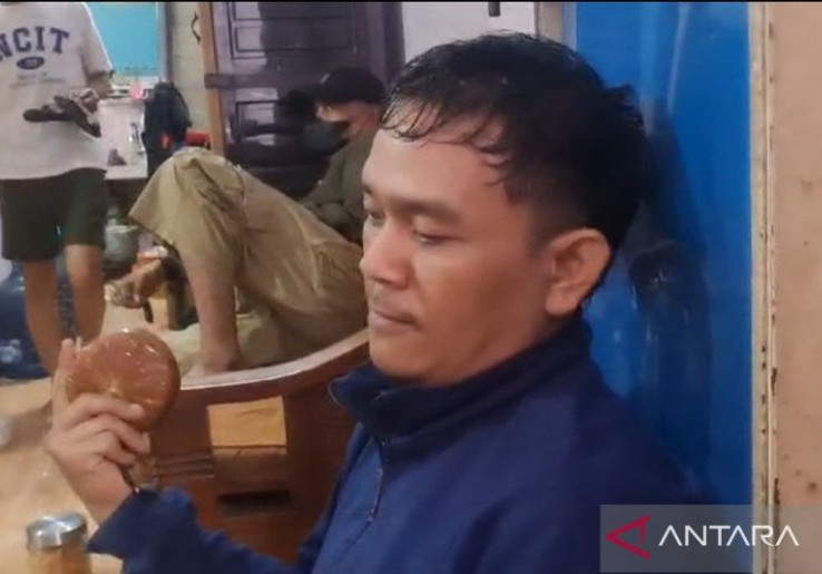 Produsen Dodol Betawi Batalkan Pesanan Gara-Gara Enggak Kuat 'Ngaduk' Sendiri