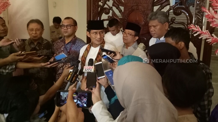 Siapkan Anggaran Rp 40 Miliar, Pemprov DKI Bakal Beli Alat Berat PT Pindad