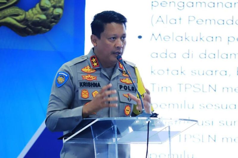 Enyk Tersangka TTPO Ferien Job Buronan Polri Tertangkap di Italia