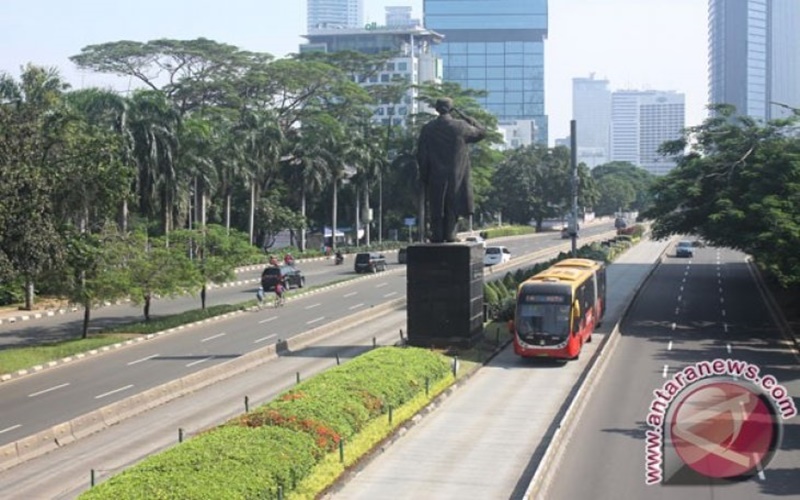 Jalan Protokol Jakarta lenggang