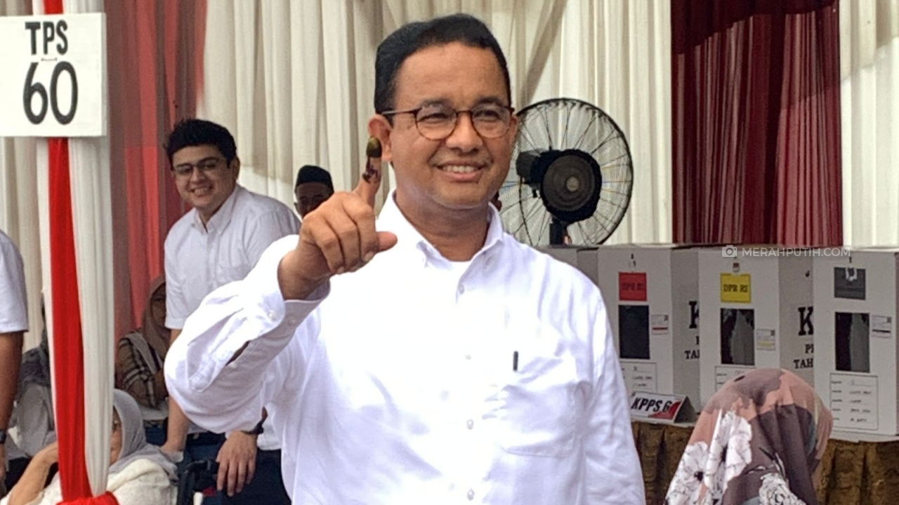 Lakukan Pencoblosan Bersama Keluarga, Anies Optimis Terjadi Perubahan