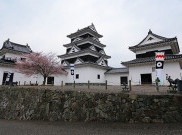 Boleh Bermalam di Ozu, Kastil Kayu Berusia Berabad-Abad di Jepang